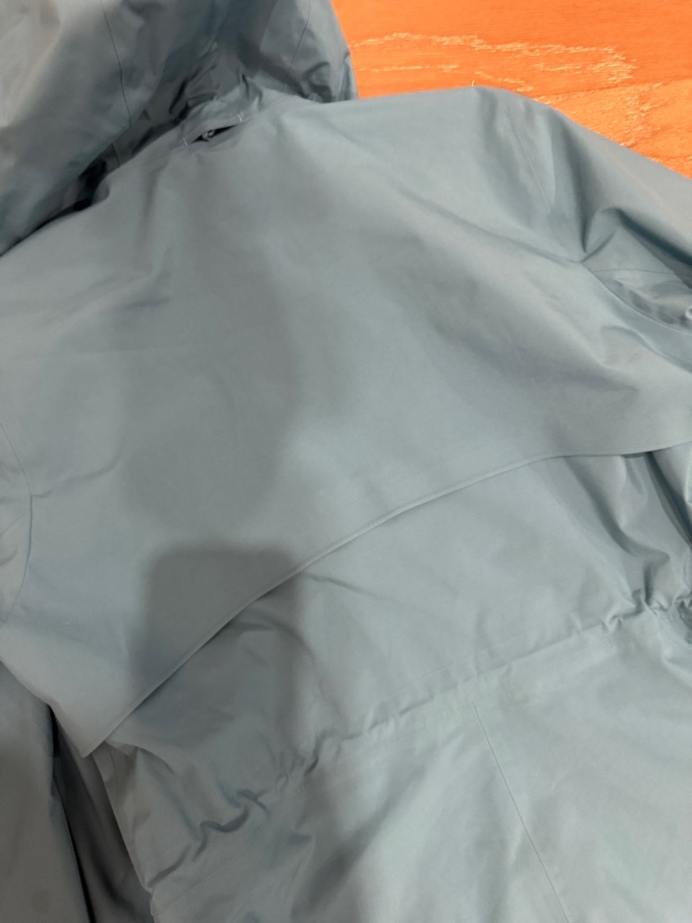 lululemon athletica Rebel Teal Hooded Rain Trench Jacket - Picture 8 of 13